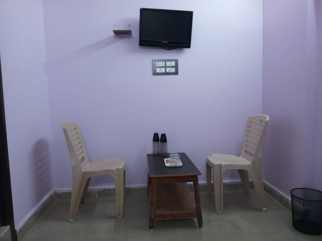 Sri Kousthubham Residency 호텔 티루파티 외부 사진