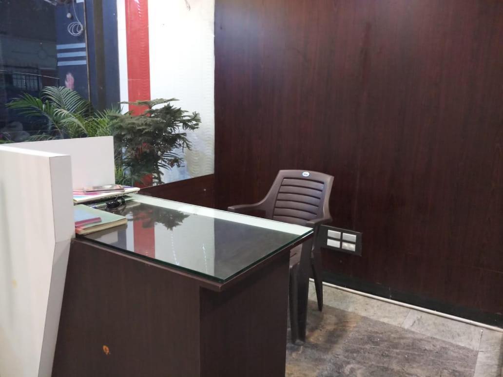 Sri Kousthubham Residency 호텔 티루파티 외부 사진